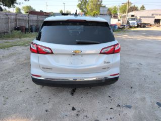 2019 Chevrolet Equinox LT - Exterior Rear Center Image